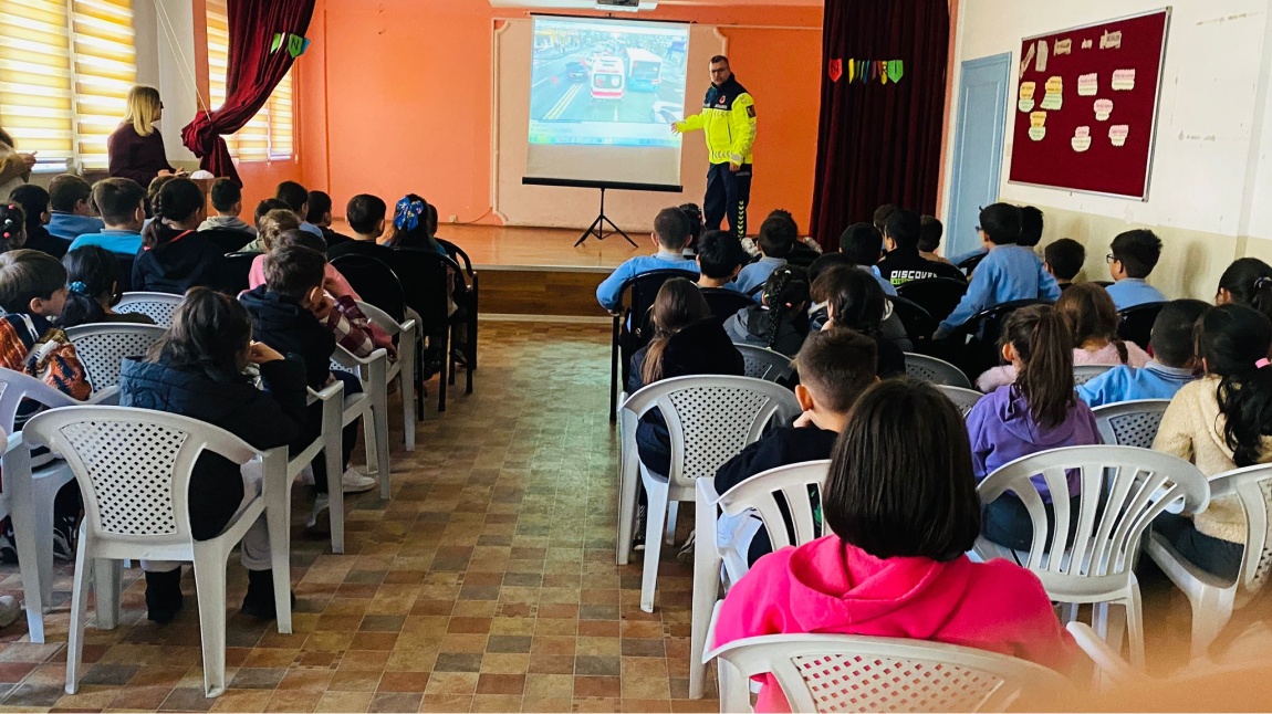 Trafik Dedektifleri (Öğrenci Semineri) İş Başında.