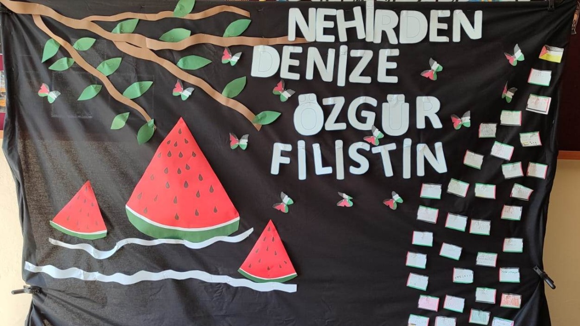 Nehirden Denize Özgür Filistin